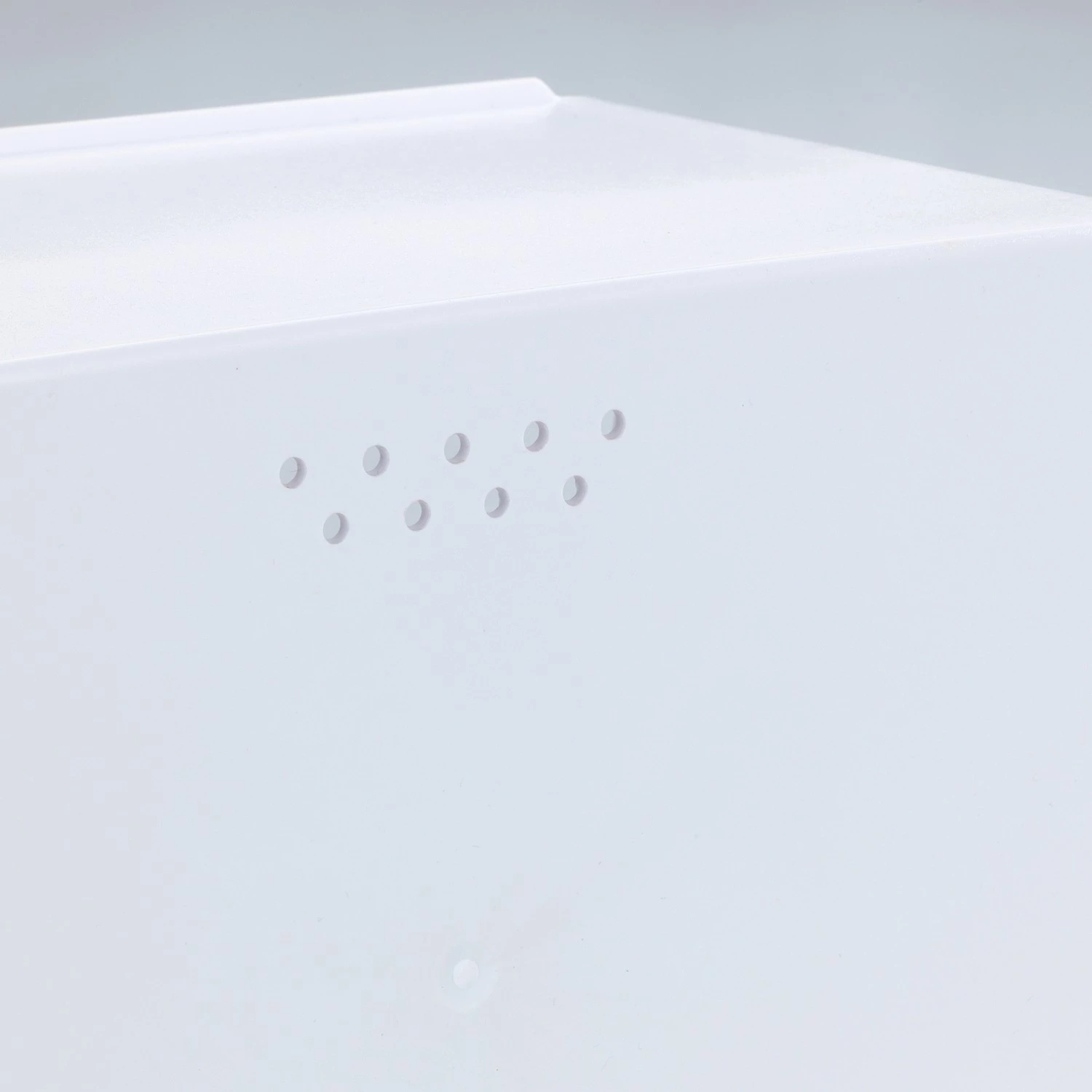 WENKO Boîte à pain Kubo - Polystyrène / Bambou - Blanc 10 WENKO Boîte à pain Kubo - Polystyrène / Bambou - Blanc – Image 8